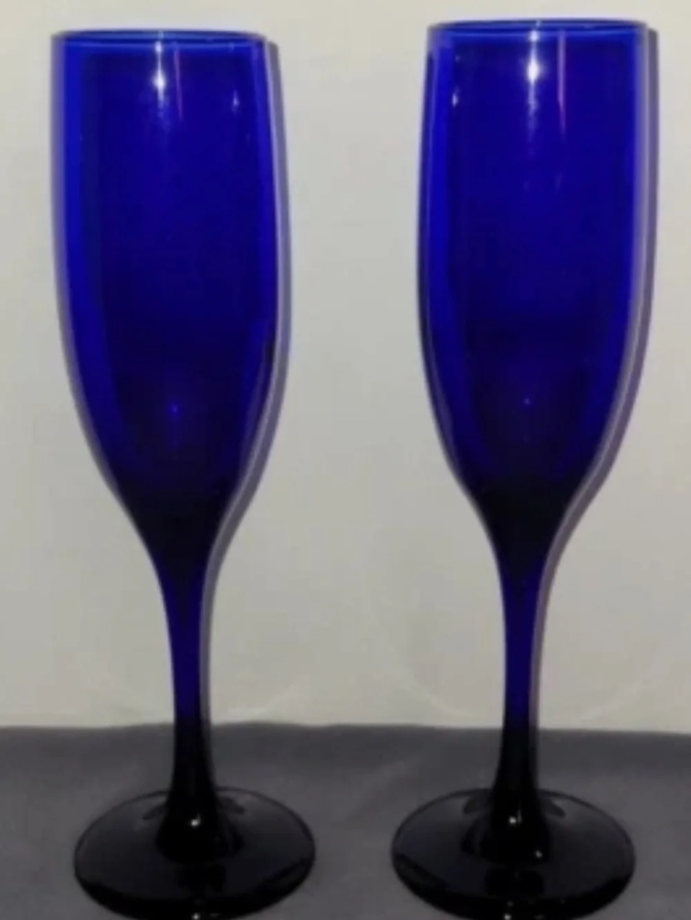 Elegant Vintage Libbey Cobalt Blue Champagne Flutes - Set of 2